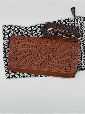 Retired Brighton Ferrara La Bellezza Cognac Lg Wallet NWT